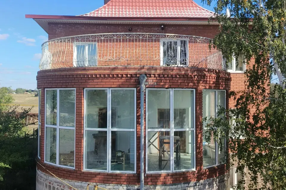 Продаётся 3-этажный дом, 412.4 м²