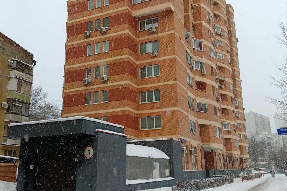 Продаётся машиноместо, 21.7 м²