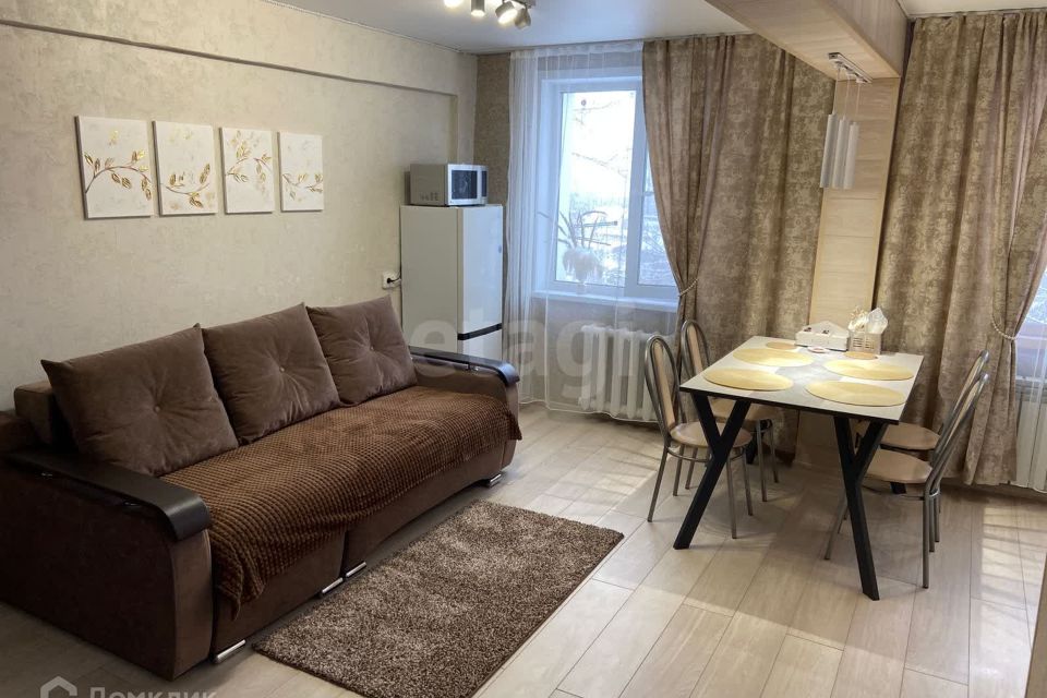 Продаётся 2-комнатная квартира, 56 м²