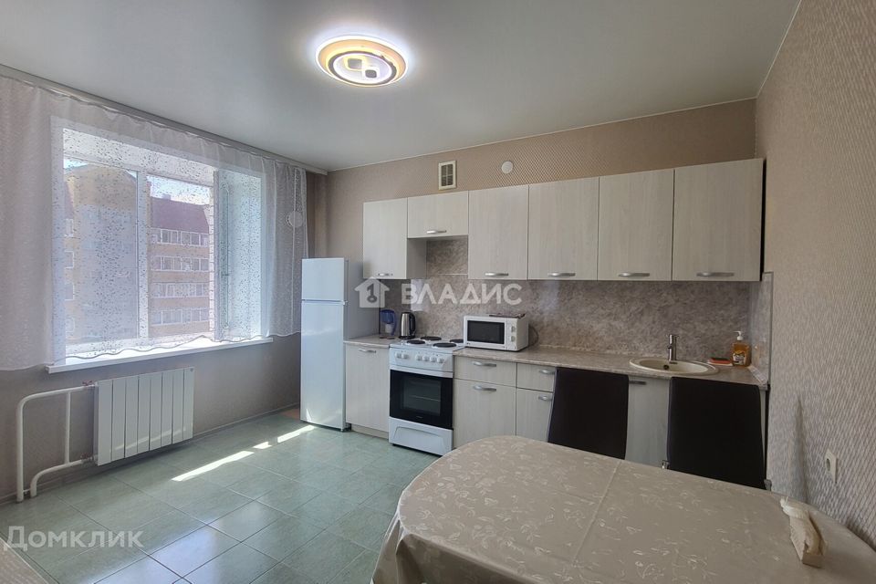 Продаётся 1-комнатная квартира, 42.6 м²