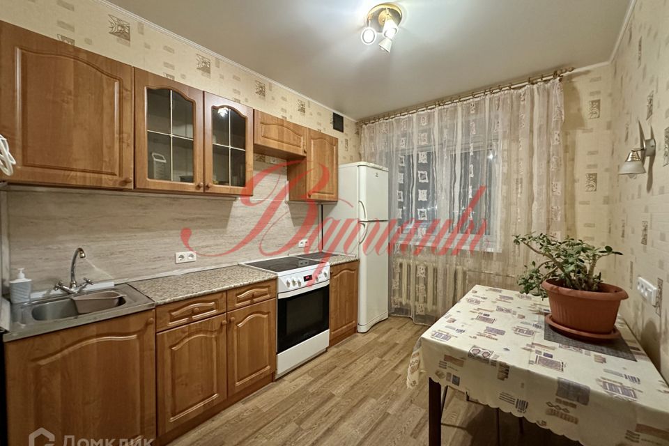 Сдаётся 2-комнатная квартира, 55.8 м²
