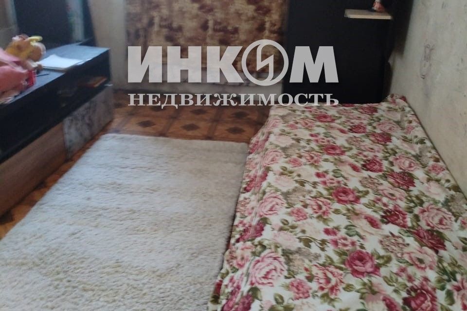 Сдаётся 2-комнатная квартира, 75 м²