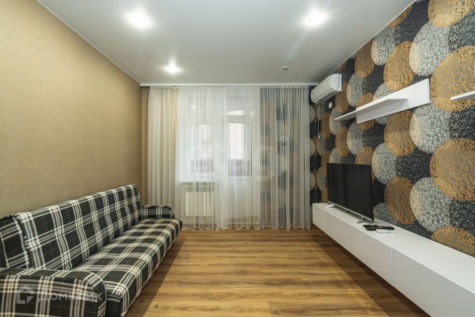 Продаётся 1-комнатная квартира, 41.2 м²
