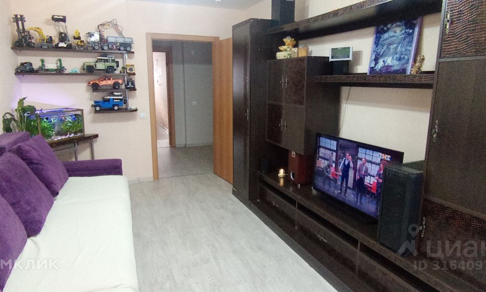 Продаётся 2-комнатная квартира, 57 м²