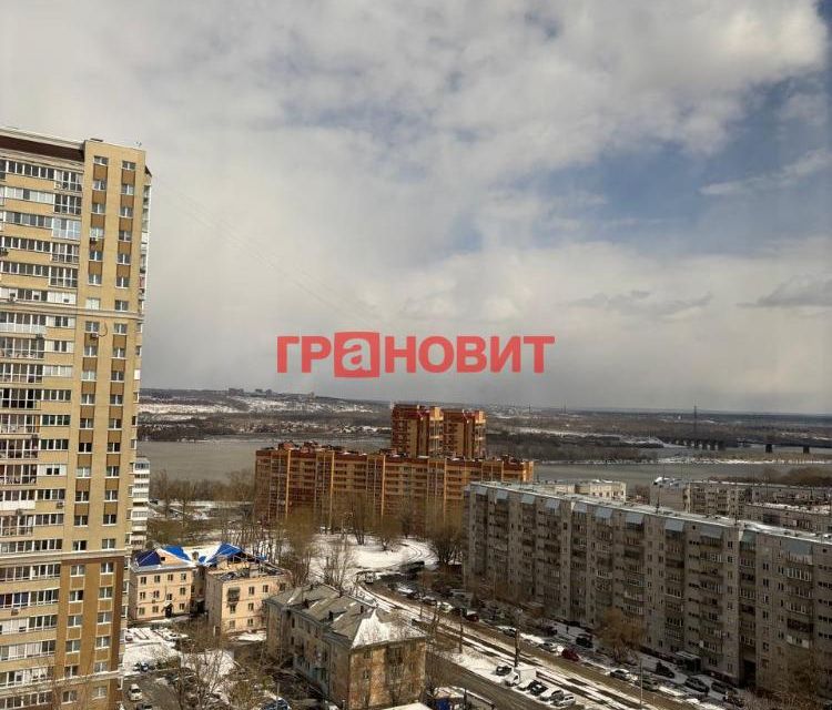 Продаётся 1-комнатная квартира, 43 м²