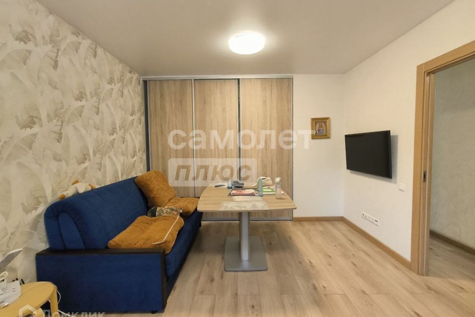 Продаётся 3-комнатная квартира, 76 м²