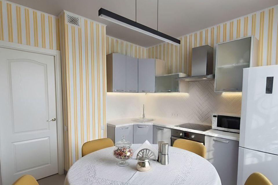 Сдаётся 2-комнатная квартира, 50.1 м²