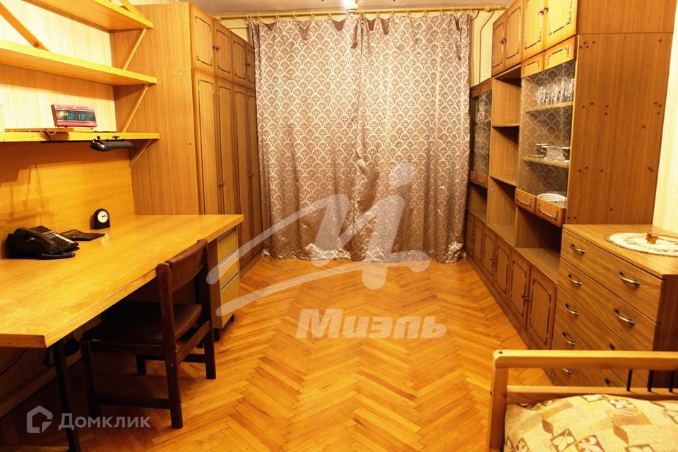 Сдаётся 1-комнатная квартира, 32 м²