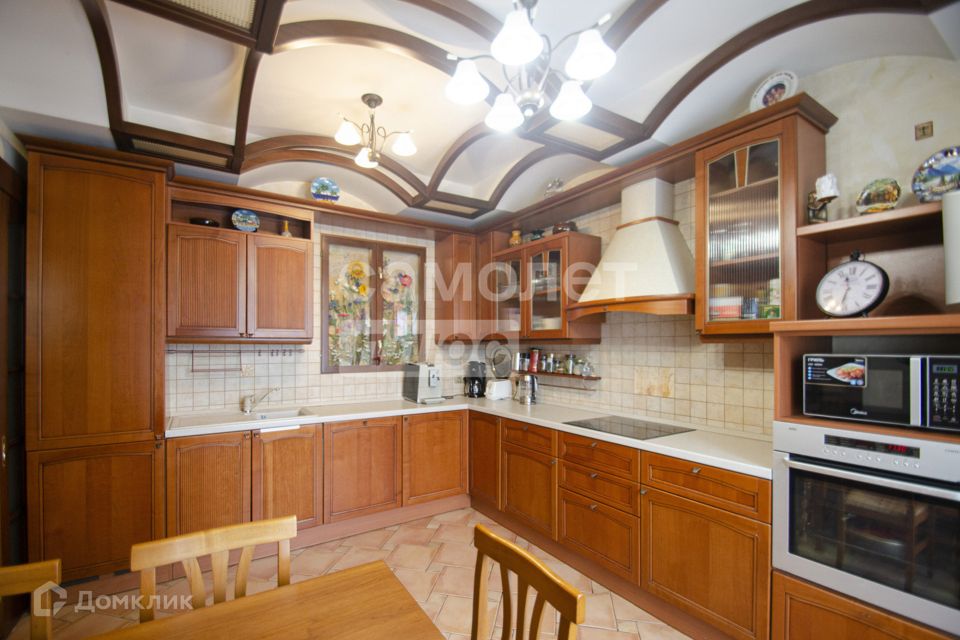 Продаётся 5-комнатная квартира, 128 м²