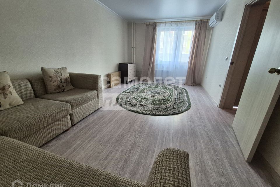 Сдаётся 2-комнатная квартира, 59.82 м²