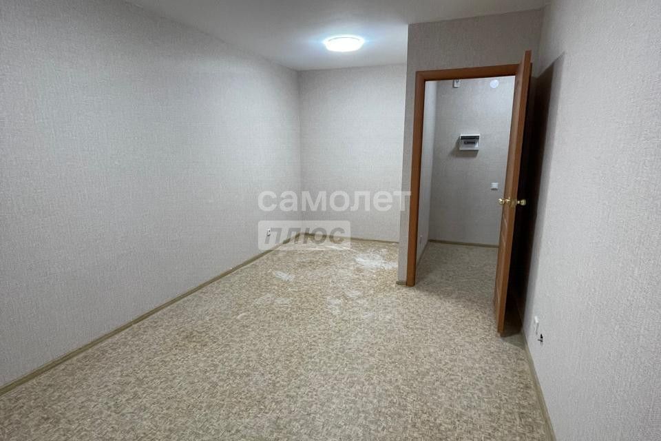 Продаётся 1-комнатная квартира, 34 м²