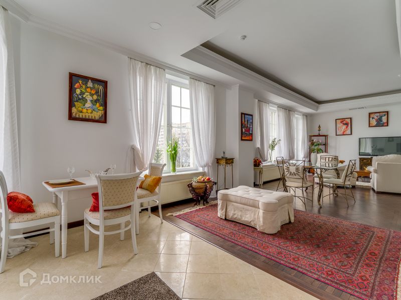Сдаётся 3-комнатная квартира, 166 м²
