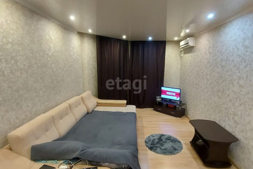 Продаётся 1-комнатная квартира, 38.7 м²