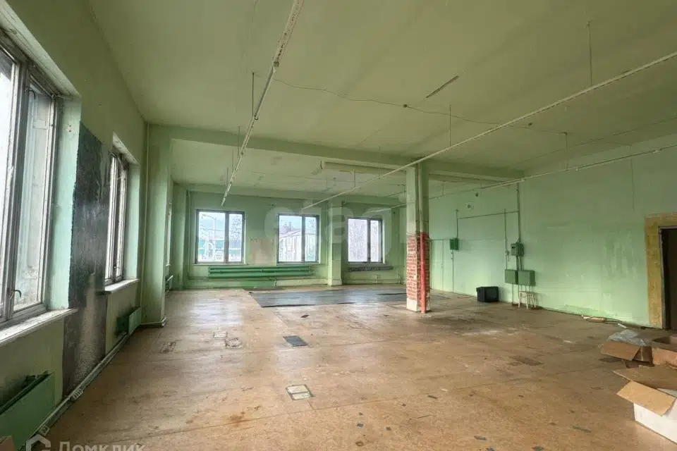 Продаётся помещение своб. назначения, 2000 м²