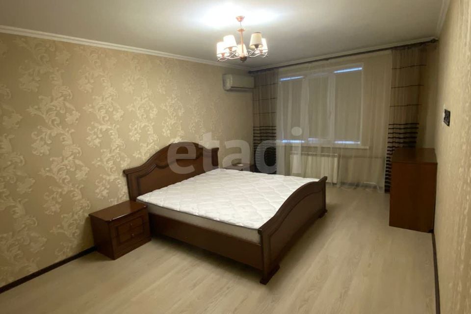 Продаётся 2-комнатная квартира, 73.2 м²