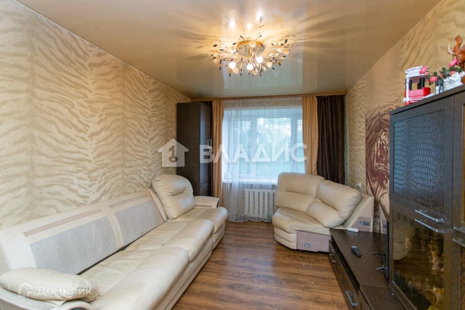 Продаётся 2-комнатная квартира, 47.7 м²
