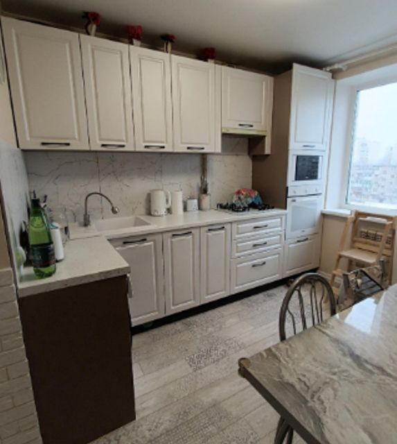 Продаётся 3-комнатная квартира, 58 м²
