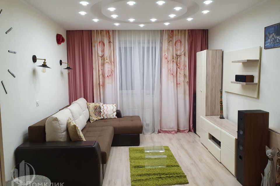 Сдаётся 1-комнатная квартира, 52 м²