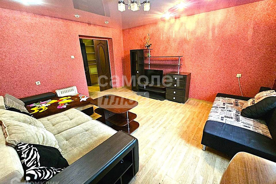 Продаётся 3-комнатная квартира, 70.7 м²