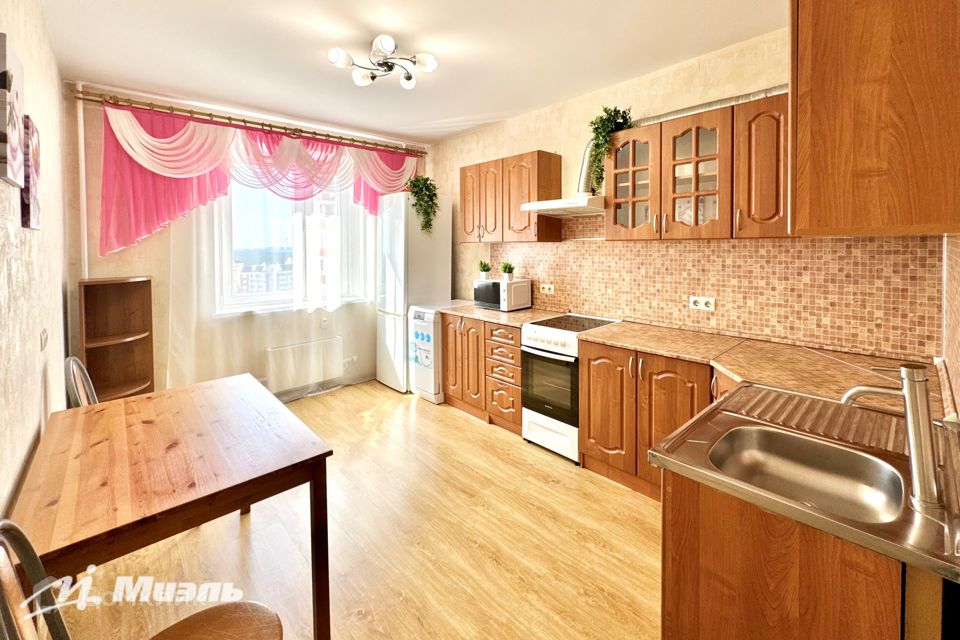 Продаётся 1-комнатная квартира, 44.4 м²