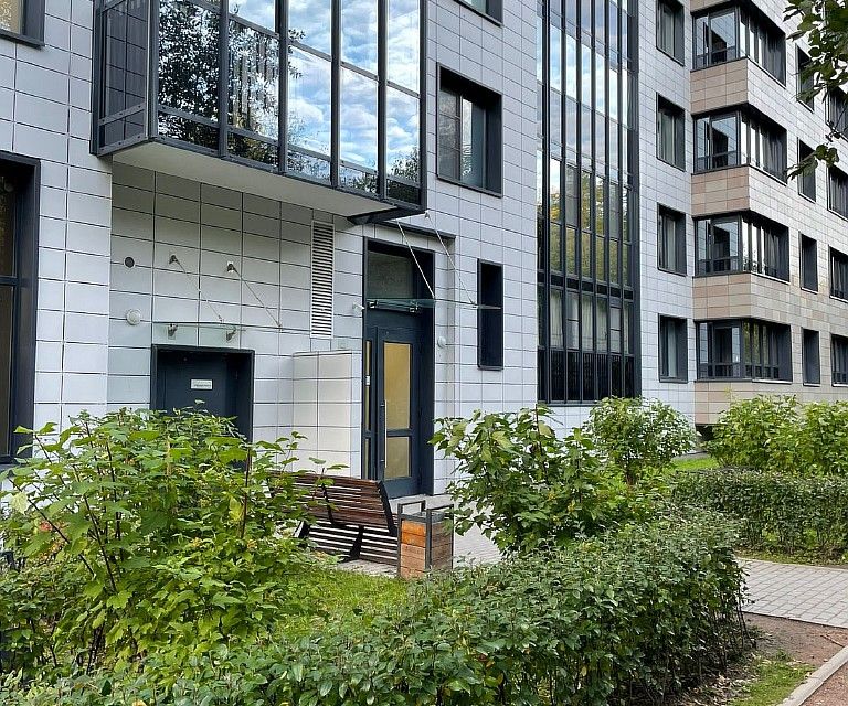Продаётся 1-комнатная квартира, 44.8 м²