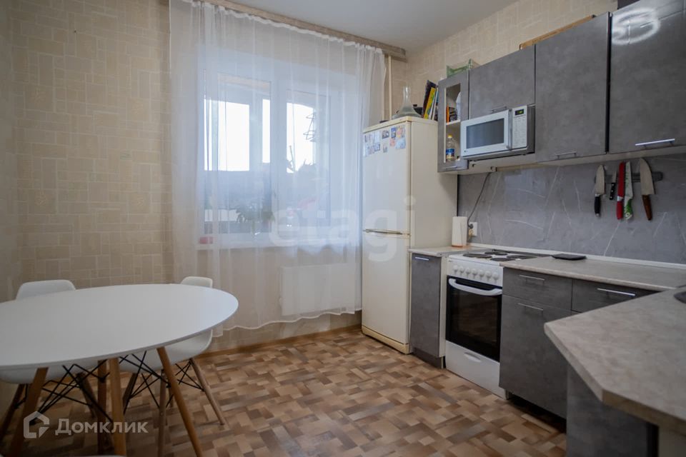 Продаётся 2-комнатная квартира, 52.7 м²