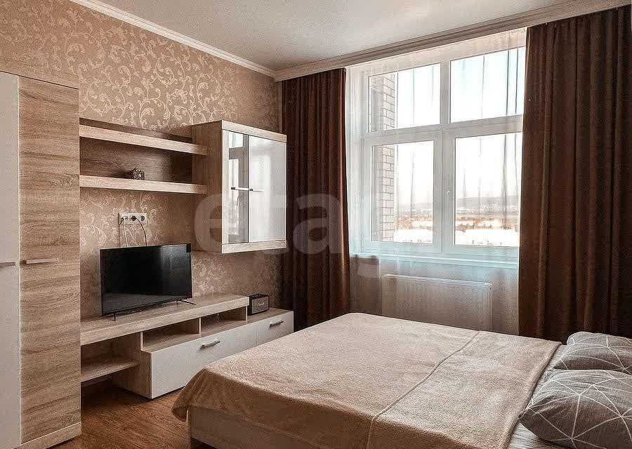 Продаётся 1-комнатная квартира, 48.3 м²
