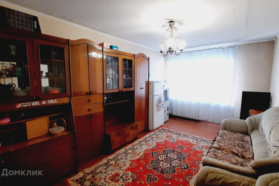 Продаётся 3-комнатная квартира, 56.4 м²