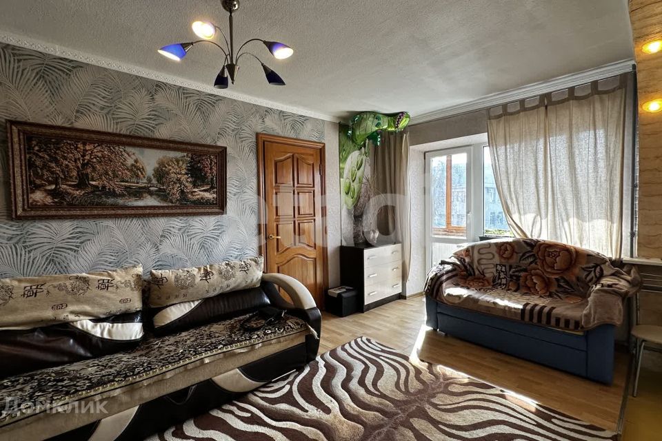 Продаётся 1-комнатная квартира, 41.2 м²