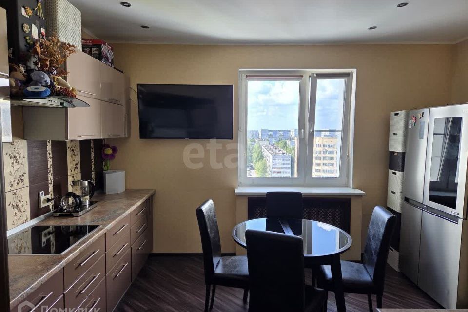Продаётся 2-комнатная квартира, 64.5 м²