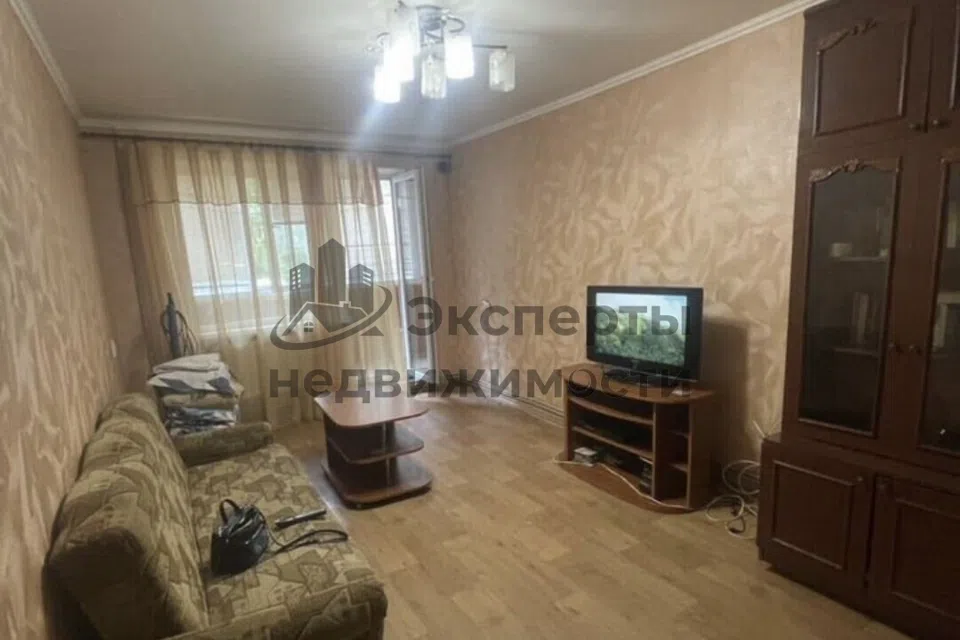 Продаётся 2-комнатная квартира, 43.7 м²
