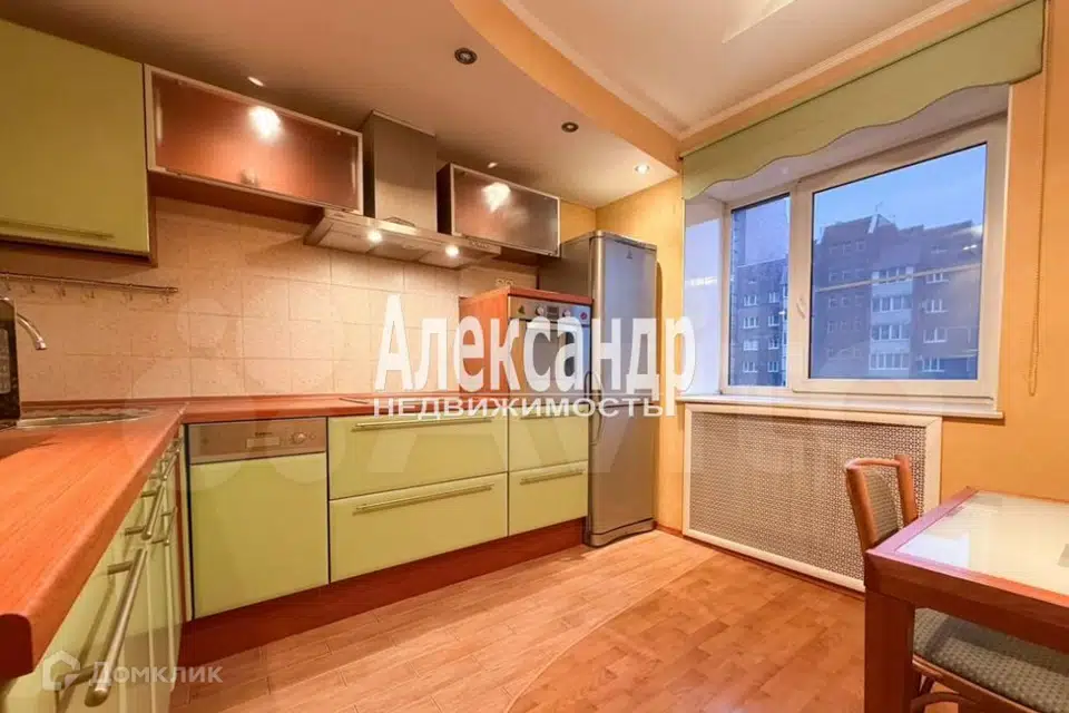 Продаётся 2-комнатная квартира, 63.3 м²