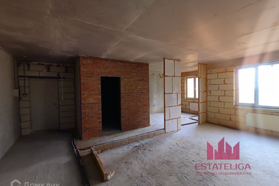 Продаётся 3-комнатная квартира, 100.2 м²