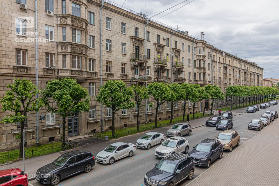 Продаётся 3-комнатная квартира, 93.4 м²