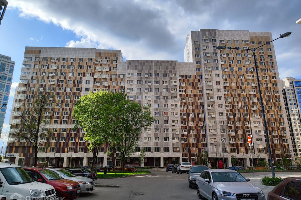 Продаётся 1-комнатная квартира, 40.8 м²