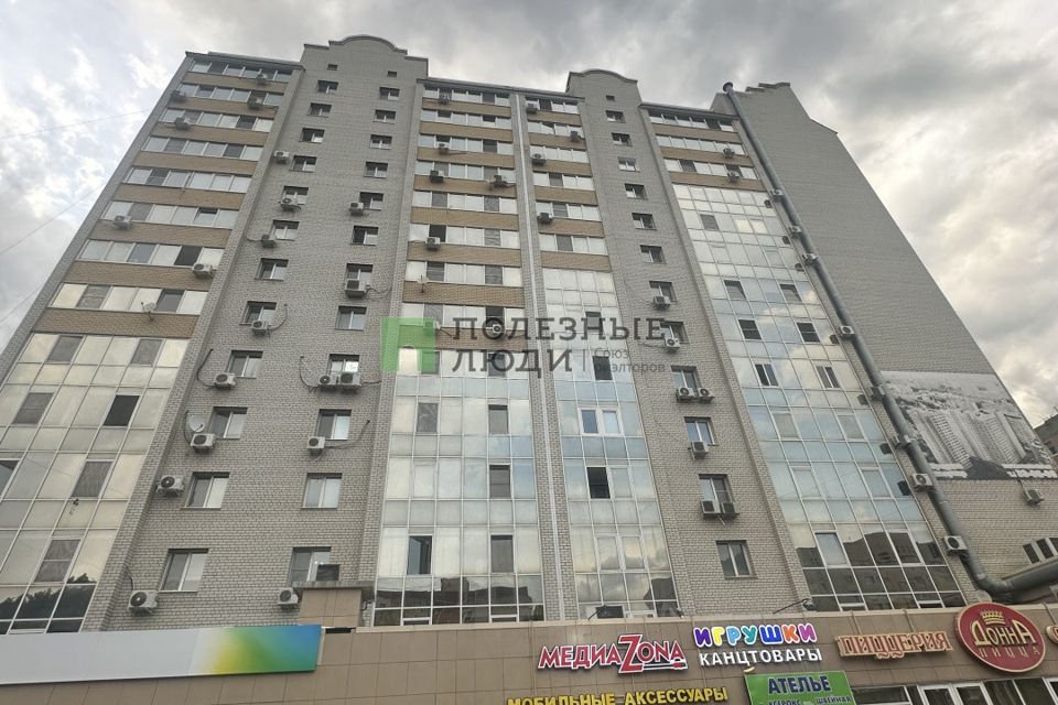 Продаётся 1-комнатная квартира, 50.3 м²
