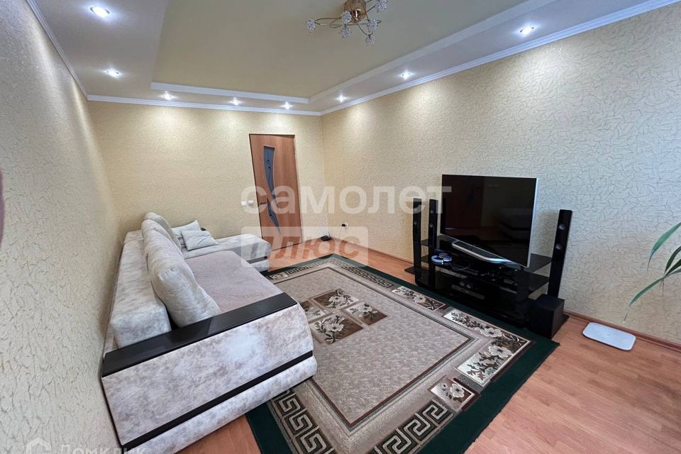 Продаётся 2-комнатная квартира, 71 м²