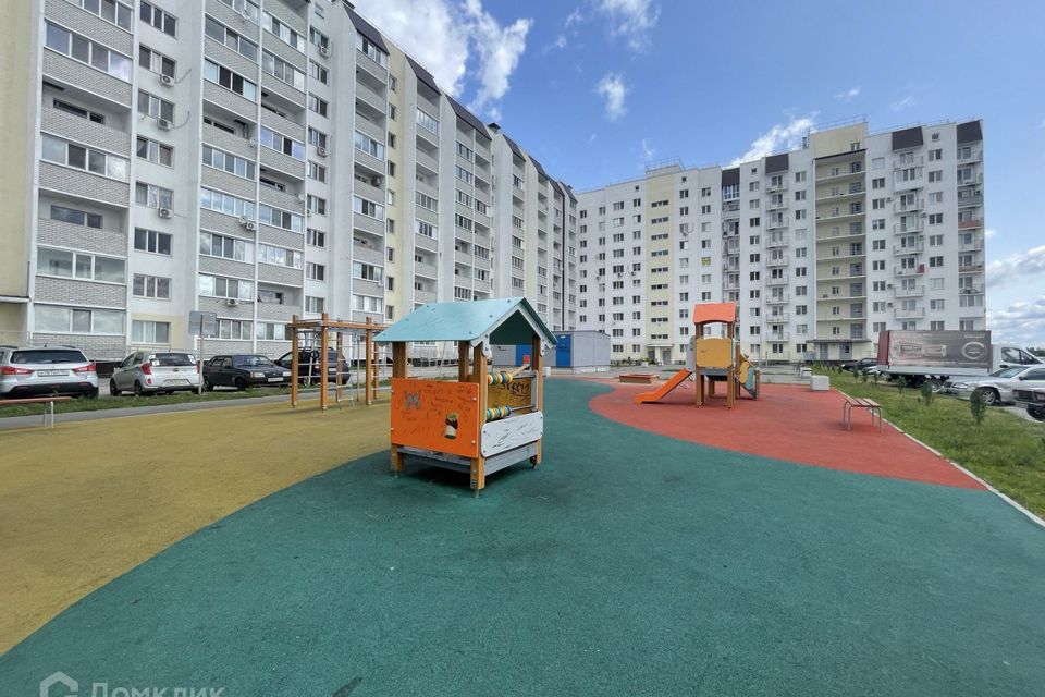 Продаётся 1-комнатная квартира, 41.3 м²