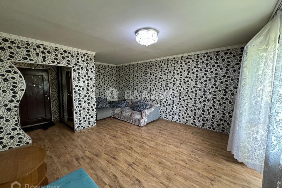Продаётся 1-комнатная квартира, 40.6 м²