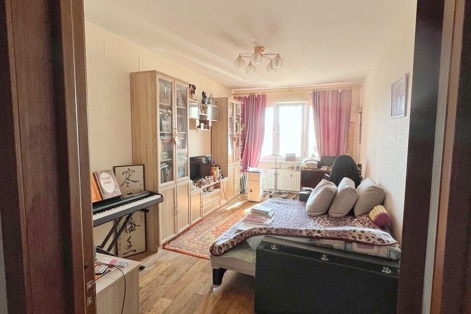 Продаётся 1-комнатная квартира, 42.1 м²