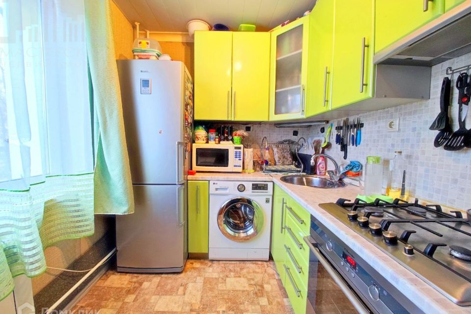 Продаётся 3-комнатная квартира, 60.9 м²