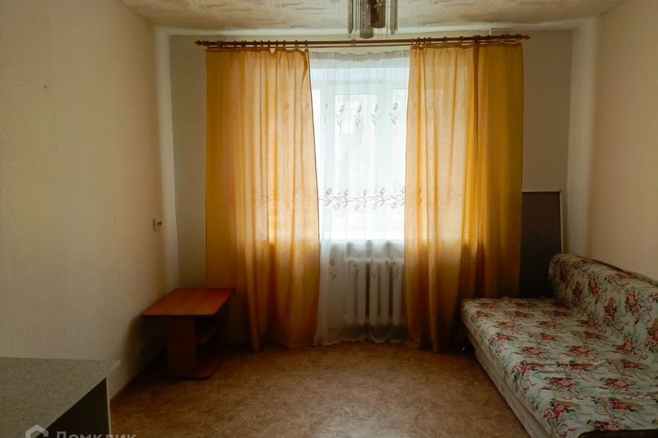 Продаётся комната в 1-комн. квартире, 13 м²