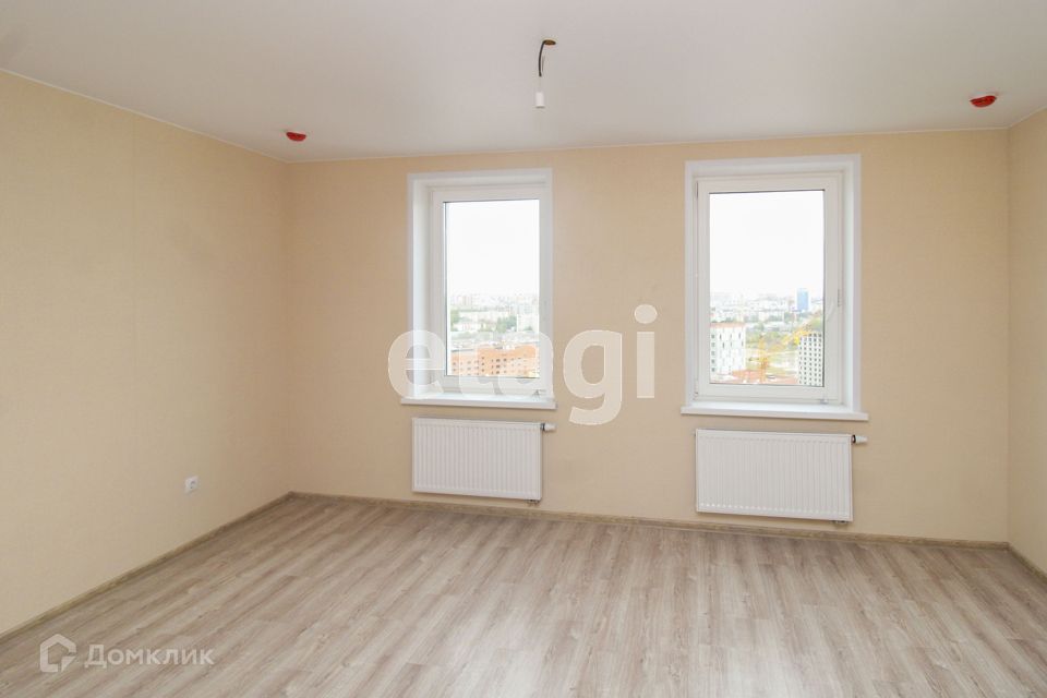 Продаётся 4-комнатная квартира, 84 м²