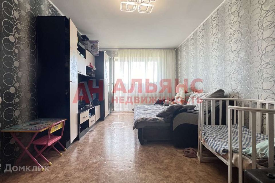 Продаётся 1-комнатная квартира, 43.3 м²