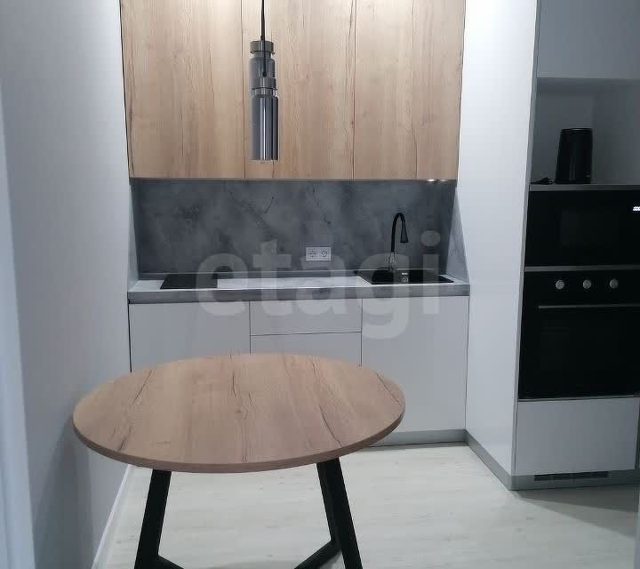 Сдаётся 2-комнатная квартира, 43 м²