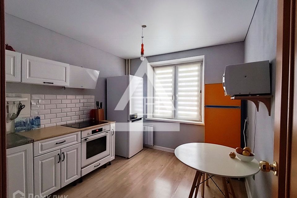 Продаётся 1-комнатная квартира, 40.3 м²