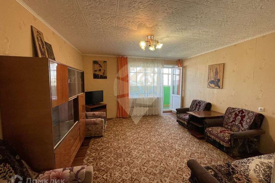 Продаётся 4-комнатная квартира, 71.8 м²