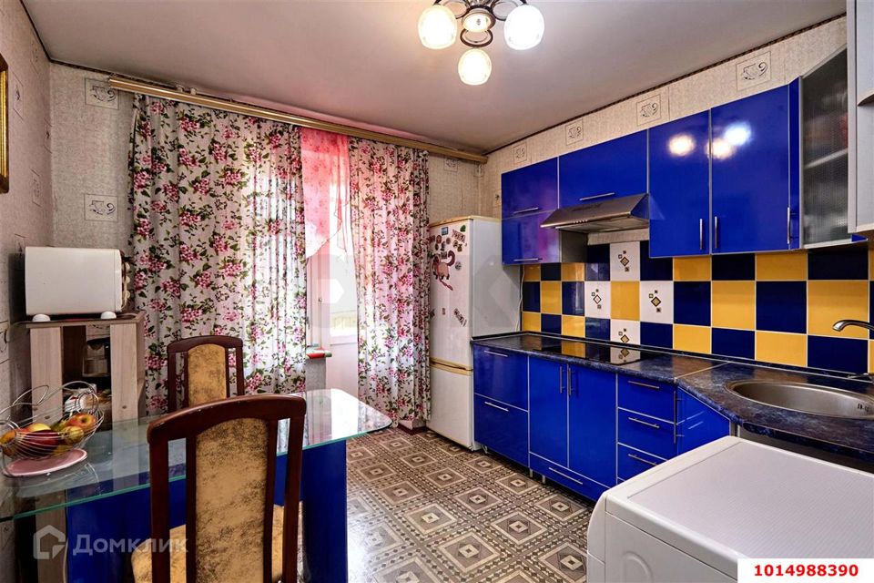 Продаётся 2-комнатная квартира, 53 м²