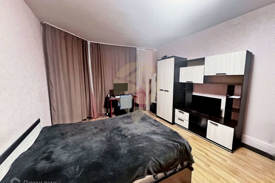 Продаётся 1-комнатная квартира, 44.2 м²