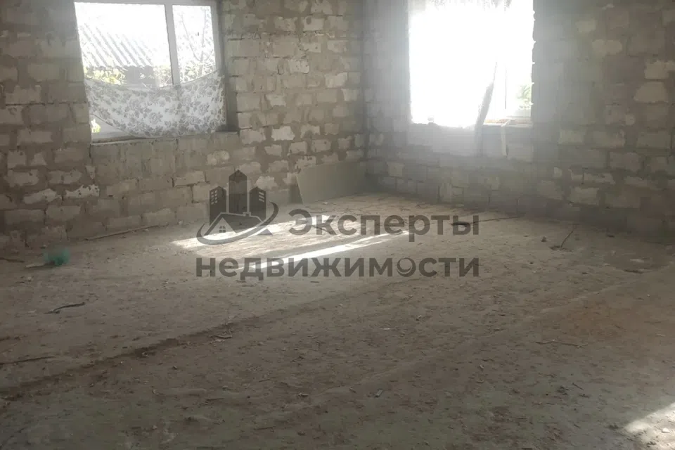 Продаётся 2-этажный дом, 260 м²